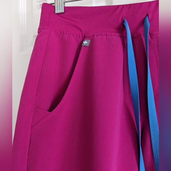 Figs Zamora Joggers - Picture 4 of 10